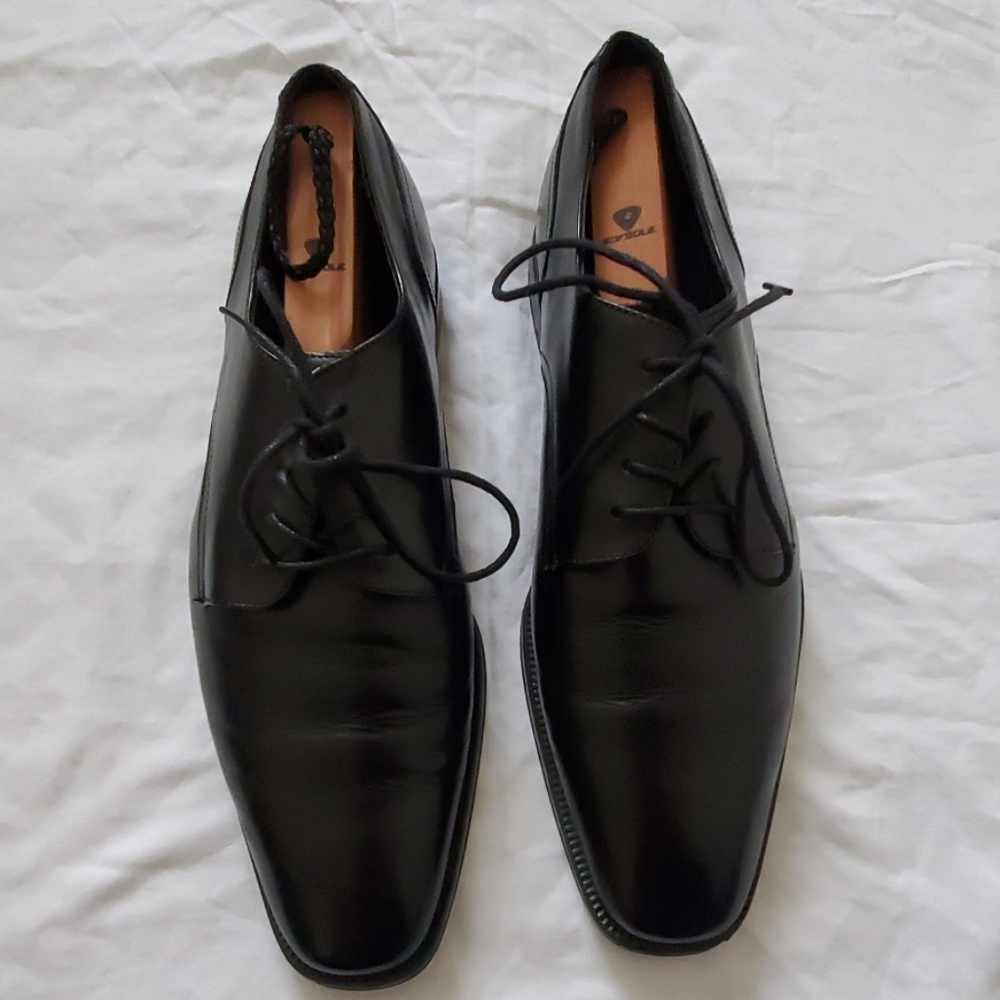 Aston Grey black shoe size 10